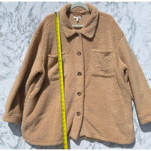 Maurice’s 2X Tan Sherpa Fleece Oversized Button-Up Jacket Front & side pockets - Picture 3 of 8
